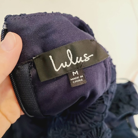 Lulu's Women Medium Picture Perfect Formal Gown Dress Navy Blue Lace Bodice Slit - Picture 9 of 11